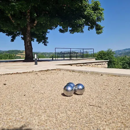Les Hauts Du Lot, Piscine, Nature, Calme * Bessuejouls