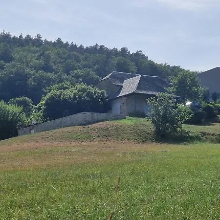 Σπίτι διακοπών Les Hauts Du Lot, Piscine, Nature, Calme