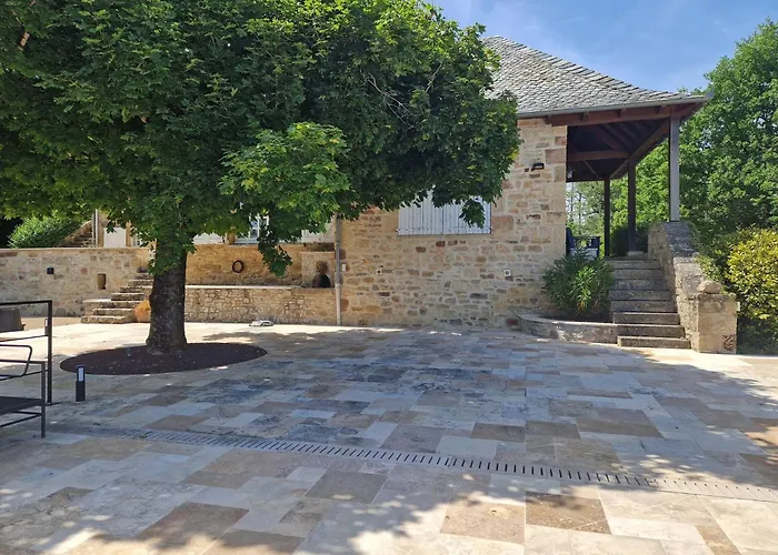 Σπίτι διακοπών Les Hauts Du Lot, Piscine, Nature, Calme Bessuejouls