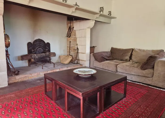 Les Hauts Du Lot, Piscine, Nature, Calme * Bessuejouls