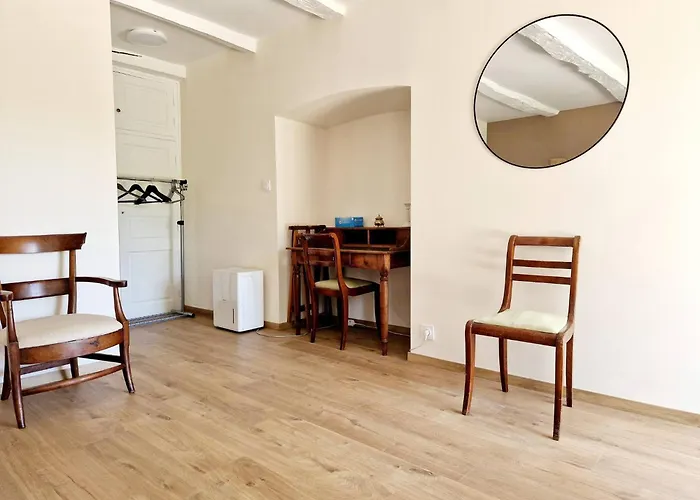 Σπίτι διακοπών Les Hauts Du Lot, Piscine, Nature, Calme *