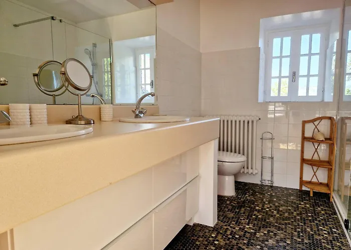 Les Hauts Du Lot, Piscine, Nature, Calme Bessuejouls